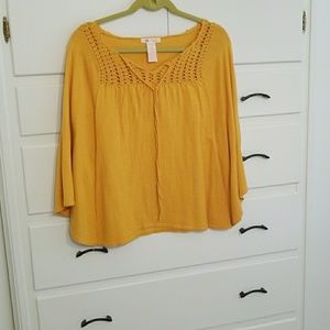 Yellow boutique Top